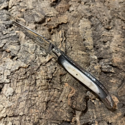Couteau pliant en Corne d’Aubrac