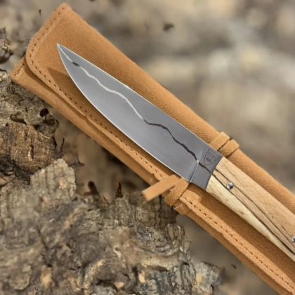 Table 3 clous Hêtre échauffé