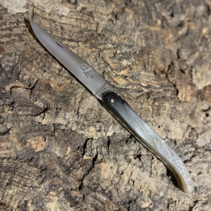 Couteau pliant Guilloché Corne d’Aubrac
