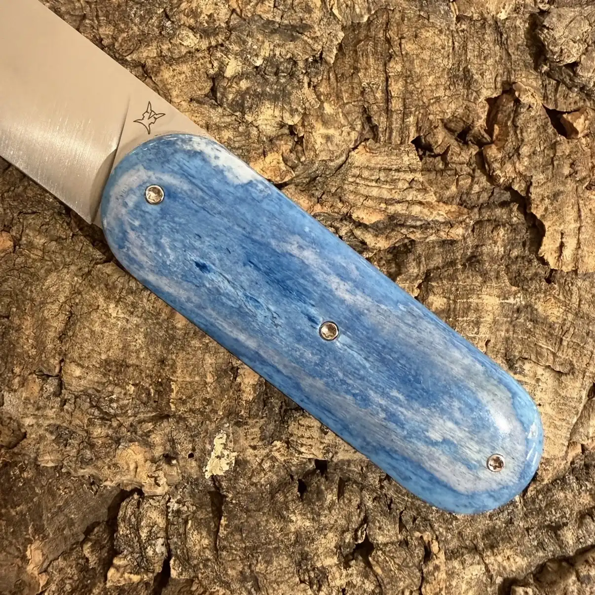 Le Cerbère en Os de chameau