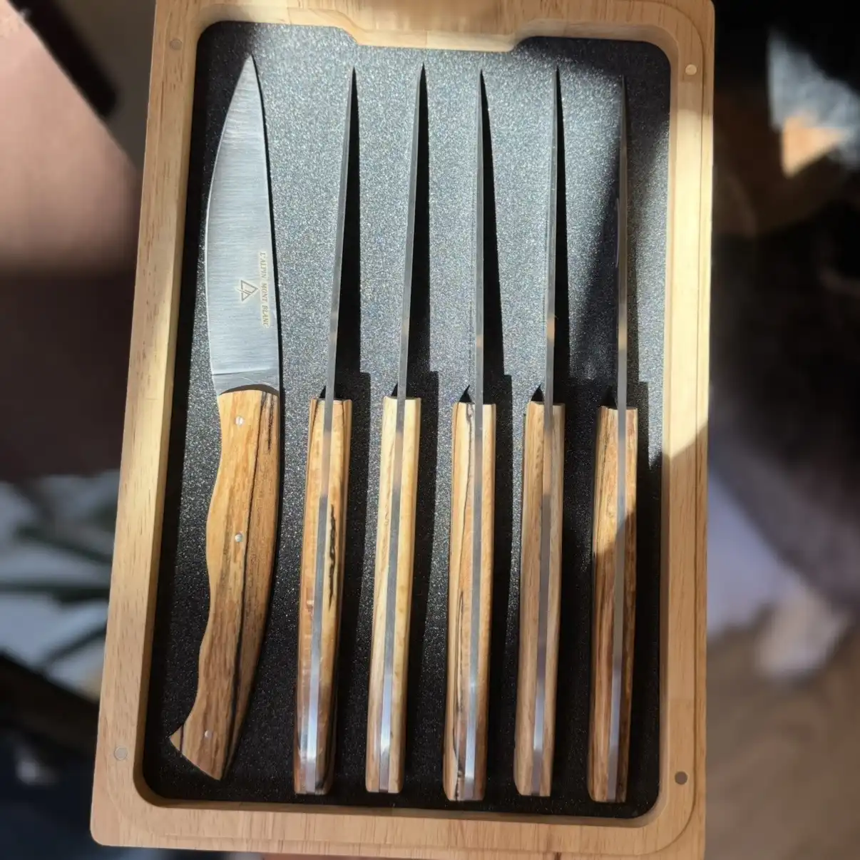 L&rsquo;Alpin Mont-Blanc set en bois d&rsquo;Aubrac