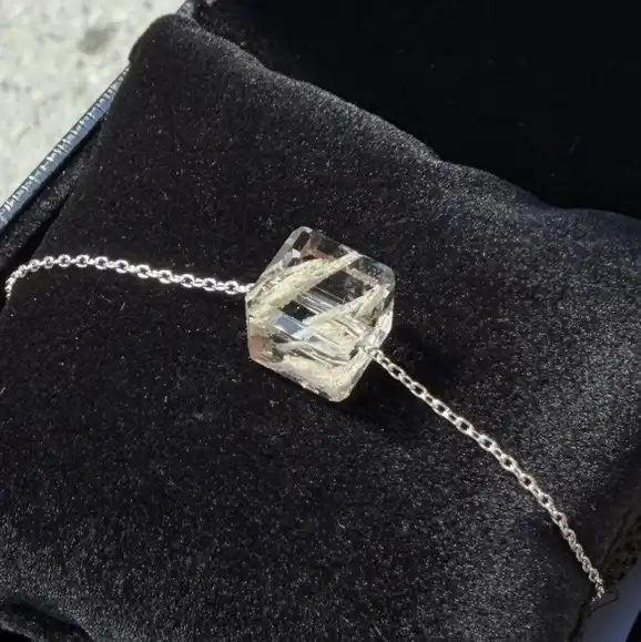 Collier cube Quartz & épidote